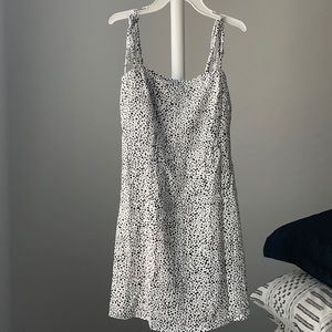 dotted / dalmatian print tie dress